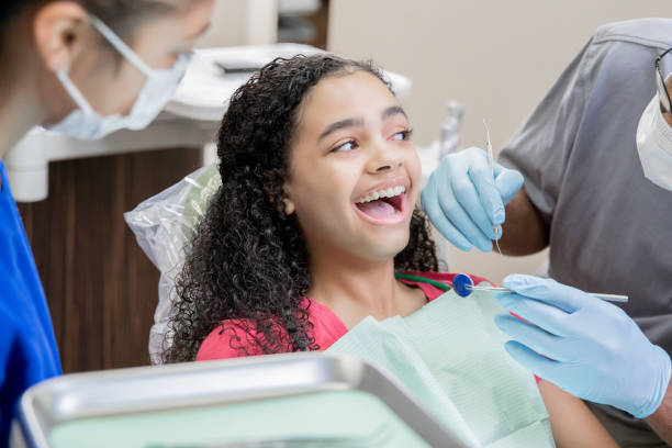 Best Emergency Dental Care for Broken or Chipped Teeth in Decordova, TX