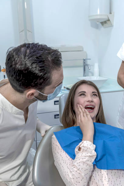 Best Weekend Emergency Dentist in Decordova, TX